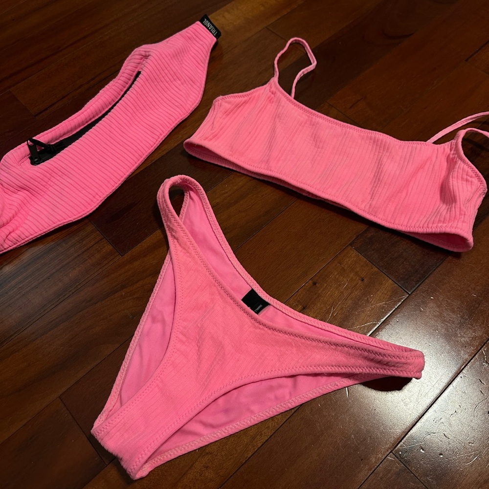 triangl bikini set
